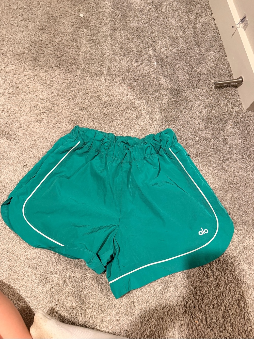 ALO Yoga Teal Athletic Shorts with White Piping